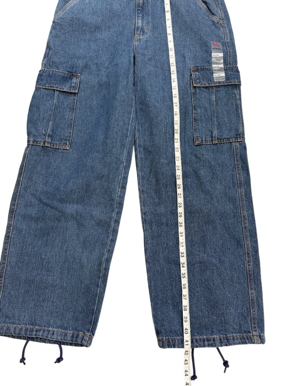 Levis Womens 31x30 Jeans 94 Baggy Cargo Blue Utility Denim Adjustable-Hem NEW - Picture 8 of 10